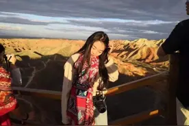 武汉21岁女孩让全网泪崩：谢谢你曾爱过这个世界图片
