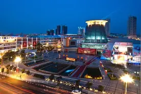 福建12个县级市建成区面积、城区人口：石狮市、福清市领先图片