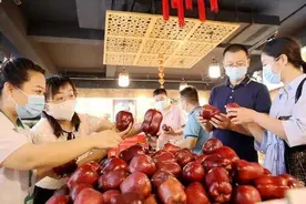 乡村振兴 携手同行 | 每日推荐：甘肃特色农产品——陇上花牛苹果汁图片