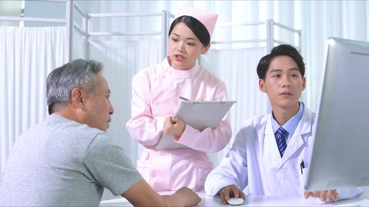 鐢变簬鍩哄洜绐佸彉瀵艰嚧鎮ｆ湁鐨勬皑鍩洪吀浠ｈ阿鐥咃紝浼氬奖鍝嶆櫤鍔涳紝瑕佸強鏃╂不鐤? onerror=