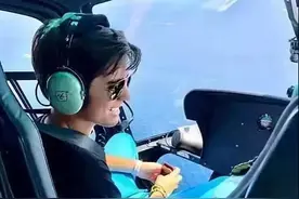 6岁女童弹吉他爆红：想要培养出色的孩子，父母请活成这3种人设图片