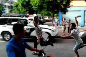 闯入交警大院追砍警员：哈尔滨一男子被检方公诉图片