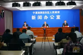 发布会快讯︱乡镇事业单位工作满20年、30年人员，可分别参评定向副高、正高职称图片