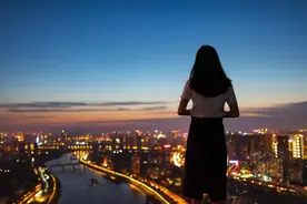 专家点名：永远别对小产权 抱有任何幻想图片