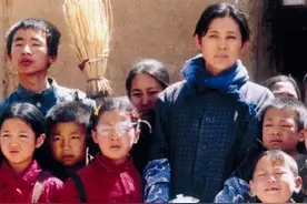 中国幼儿教师缺口达百万，“经常有园长说，‘来个人就行’”图片