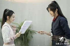王一博《有翡》新剧照，古装新造型来袭，满满的江湖气和少年感图片