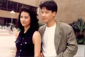 “全港情人”周海媚的坎坷情史，和她背后不生孩子的真相图片