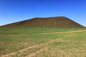 端午节：天津至内蒙古火山地质公园露营攻略，无人区遭遇陌生人图片
