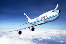1.5万小留学生滞留英国，家长申请包机接回，为何引发网友怒骂？图片