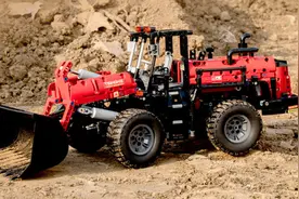 不足300买千块积木！国产工程车能跑能铲，男人看了根本不想走图片