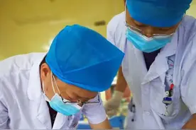误食30倍剂量精神类药物，12岁患儿如何脱险？图片