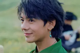 丁真被曝团队内部混乱，负责人状告粉丝，李子柒之后又轮到他？图片