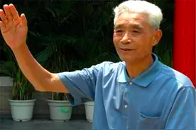 农民张振华家藏9道圣旨，被博物馆借走丢2道，赔偿多少？图片