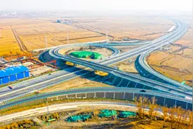 S21阿乌高速公路全线主体完工 进入设备调试阶段图片