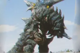 泽塔奥特曼最新怪兽情报，战狼和骨兽王登场，卡尼贡吞噬奥特勋章图片