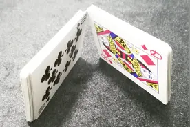 几个常用的洗牌手法，简单专业，喜欢玩牌的可以看看视频封面