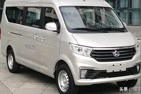 新车｜轴距超五菱宏光，车高近2米，7座布局，曝长安跨越星V5图片