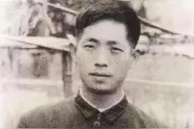 袁隆平：多才多艺，差点当空军，闪婚恩爱一生，从中专老师到国士图片