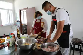 舌尖上的黑龙江│逊克大肉串图片