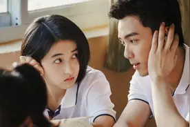 一段关于青春的爱情故事，在《盛夏未来》中，解析被隐藏掉的隐秘图片