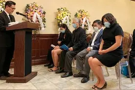 设计院长移民美国，为何夫妻靠捡垃圾为生一家三口还惨死地下室图片