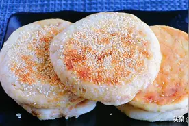 麻酱烧饼这样做太香了，外酥里软、层层飘香，吃一次就念念不忘图片