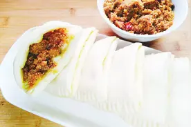 发面口袋馍最简单的做法，夹菜夹肉都可以，这样天天吃也吃不腻视频封面