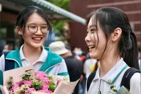 迎来好消息，4门中考科目拟实行开卷，题目会变得更灵活图片