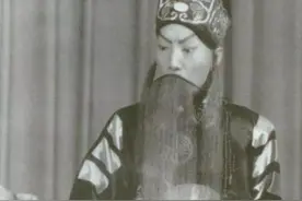《失街亭·空城计·斩马谡》音配像比较：杨宝森比谭富英要略胜一筹图片