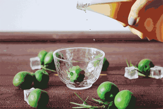 日本流行的梅酒，其实是从中国传入，连原料的中日发音都几乎一样