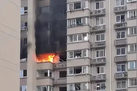 叶家桥东路一小区发生火灾 一人不幸身亡图片