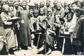 老年间有两样江湖绝活，可以操控蟾蜍和蚂蚁，现如今已经失传了图片