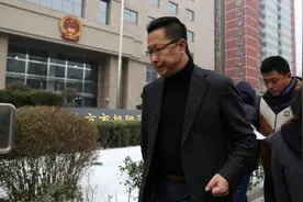 被指家暴的李阳，还有点委屈？图片