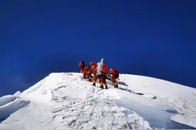 珠峰为何那么迷人？重庆摄影师带你从不同角度领略图片