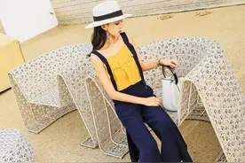 裤子开个叉，竟然这么好看！穿上开叉裤，让你夏日化身女神图片