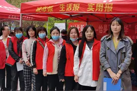生活晨报社区公益温暖行走进郝庄镇朝阳四社区图片