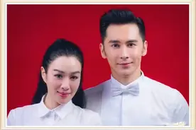 明星结婚照都很正式，只有赵丽颖很俏皮，网友：爱了爱了图片