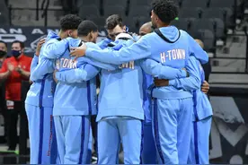 NBA！火箭队大胜奇才队！威少19分！沃尔24分！考神19分图片