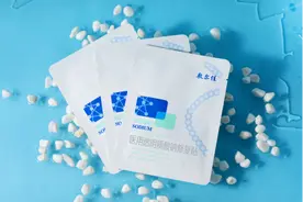 敷尔佳白膜修复效果好吗？超适合面部护理的医用面膜图片