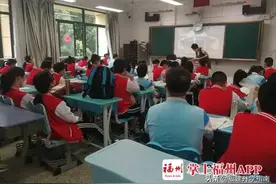 教育局紧急通知：暂停举行期中考试！直击高二/高一返校“惨况”图片