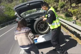 汽车在高速上“趴窝”，先别叫拖车，交警：这几项救援不收费图片