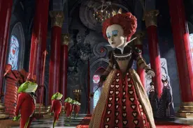 毛晓彤cosplay红桃皇后，仿佛从《爱丽丝》走出来，太惊艳图片