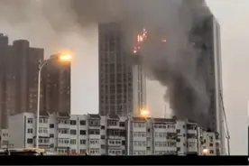 大连“大裤衩”大楼着火，直升机参与救援，遇到高层火灾该怎么办图片