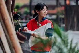 张子枫的少年感进化史：她的时尚逆袭太适合普通女生参考了图片