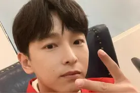 《向往5》没播就让人失望，黄磊塞两位后辈进组，何炅偏心彭昱畅图片