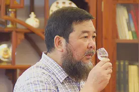商海弄潮10年，回归酿酒的任远明，要靠“笨、小、慢”取胜？图片