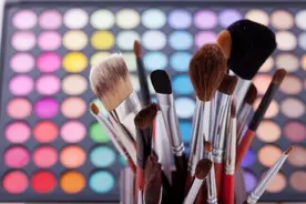 白银化妆学校告诉你美妆蛋的正确用法图片