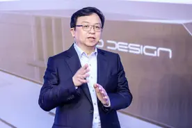 比亚迪王传福：中国不能从石油被卡脖子，变成电池被卡脖子图片