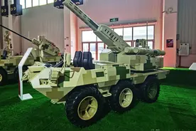 埋头炮加反坦克导弹！国产山猫火力大升级，碰上M1坦克也不怕了图片