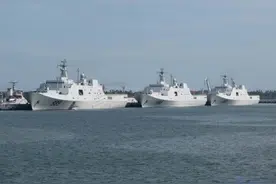 泰国引进我国071，成东南亚最大战舰，购买国产两栖战车提升战力图片